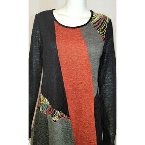 This & That Color Blocked Tunic Sweater with Yarn Embellished Size L